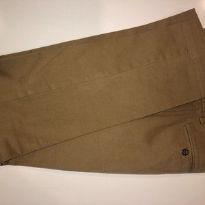 Brand New Banana Republic Khaki Chinios